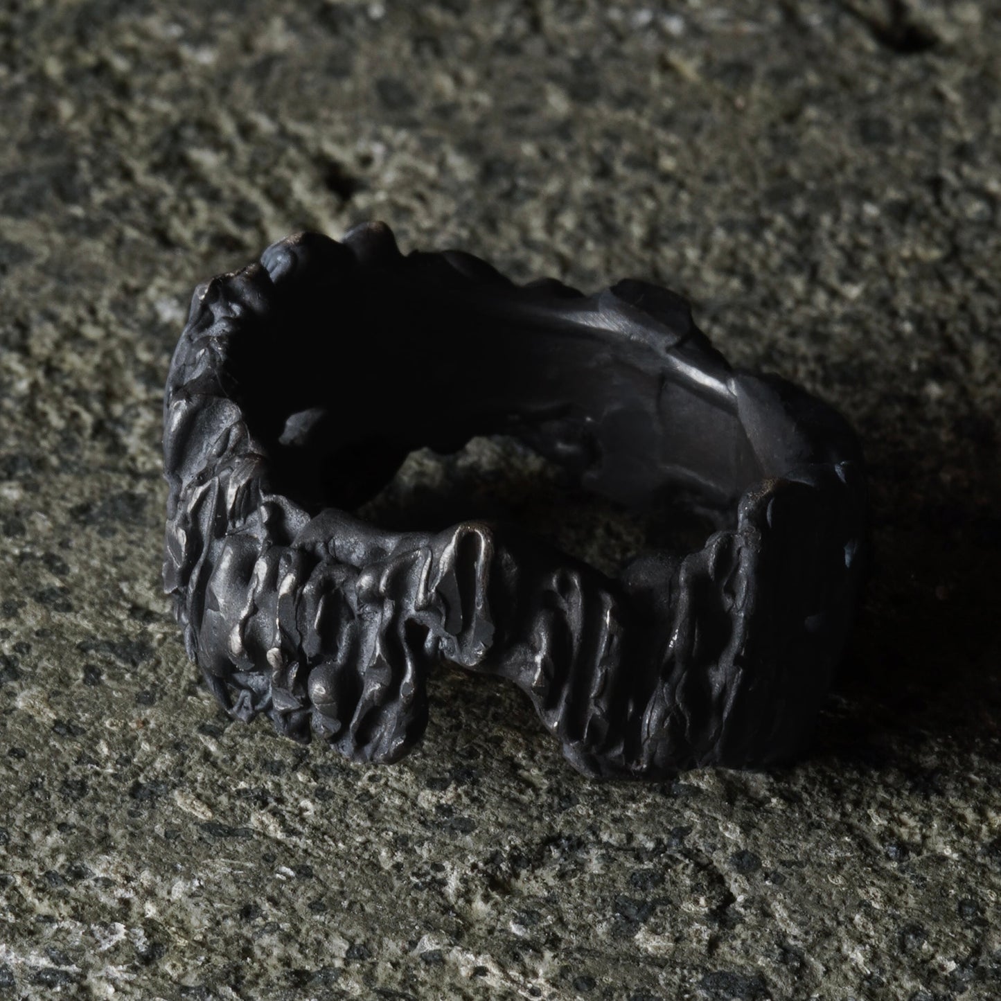 Crack Ring 04 - 925 Sterling Silver