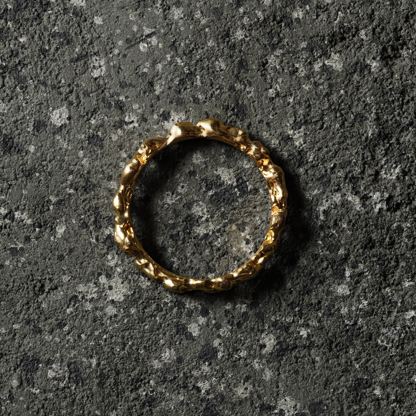 Crack Ring 08 - Brass