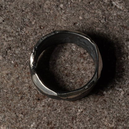 Crack Ring 02 - 925 Sterling Silver