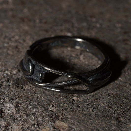 Crack Ring 11 - 925 Sterling Silver