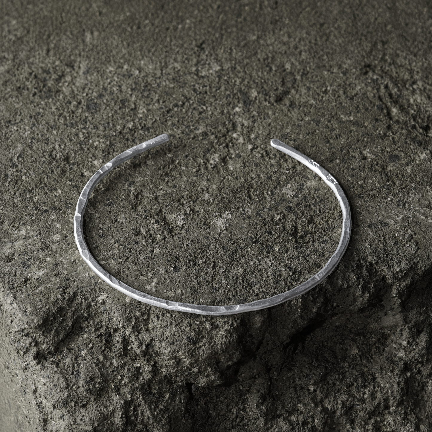 Crack Bangle 01 - 925 Sterling Silver
