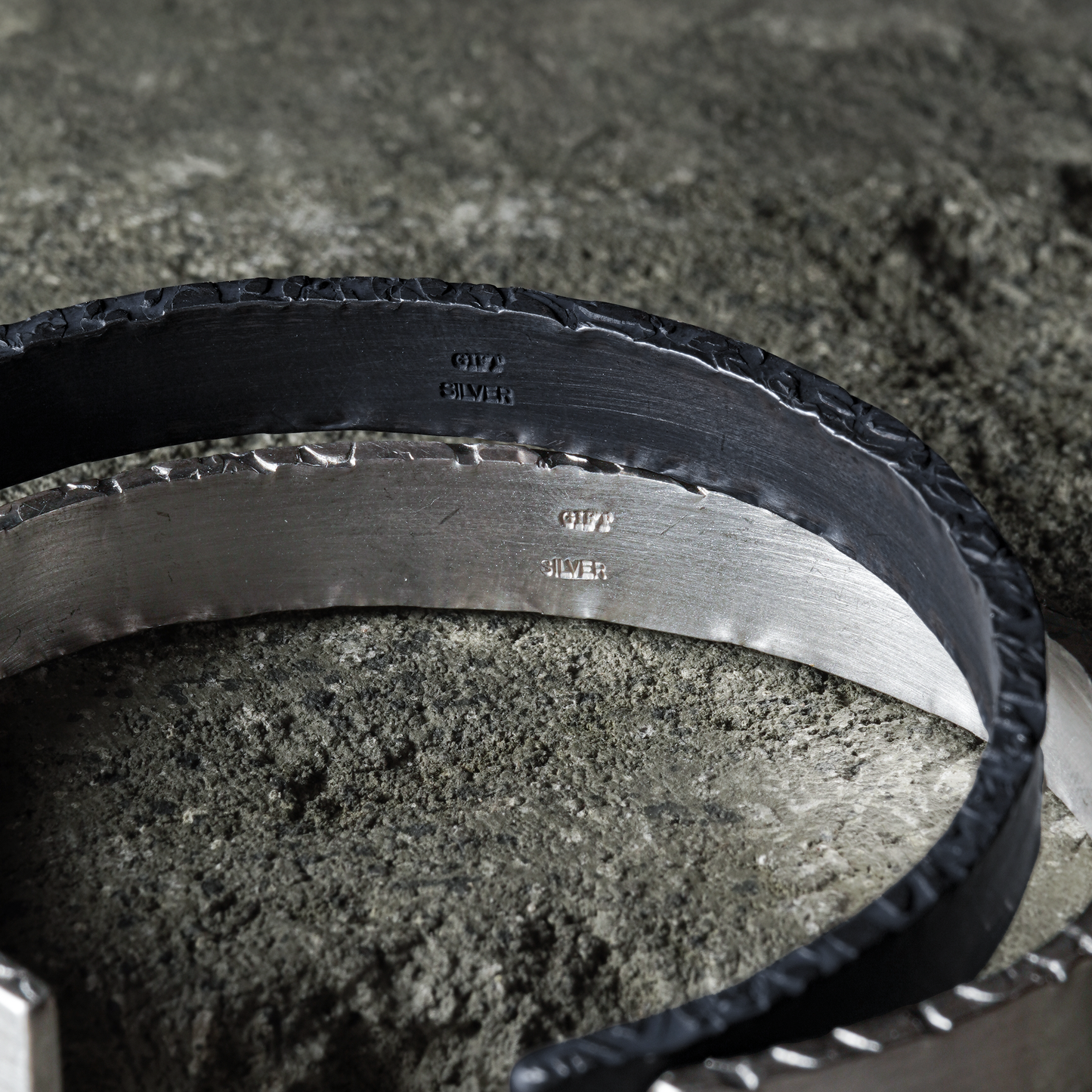 Crack Bangle 03 - 925 Sterling Silver