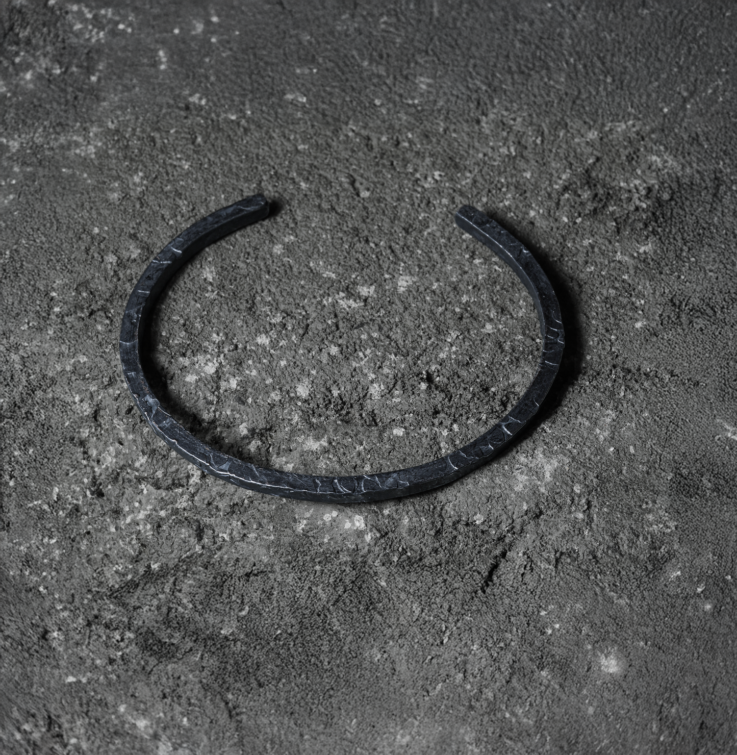 Crack bangle 08- 925 Sterling Silver